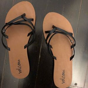flat sandals